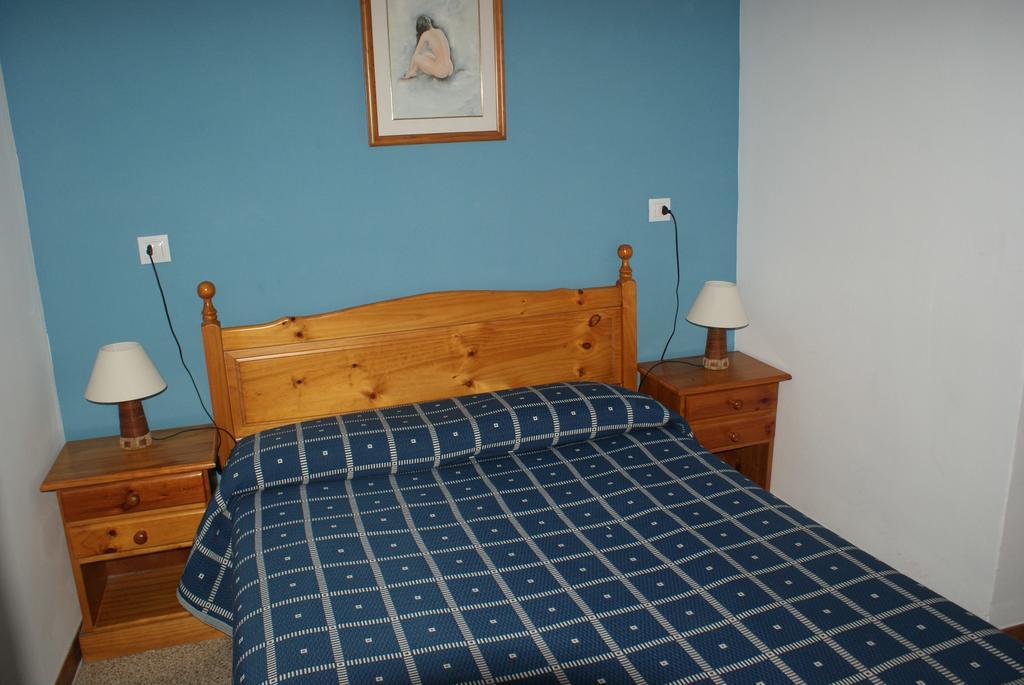 Llança Hostal Gran Sol מראה חיצוני תמונה